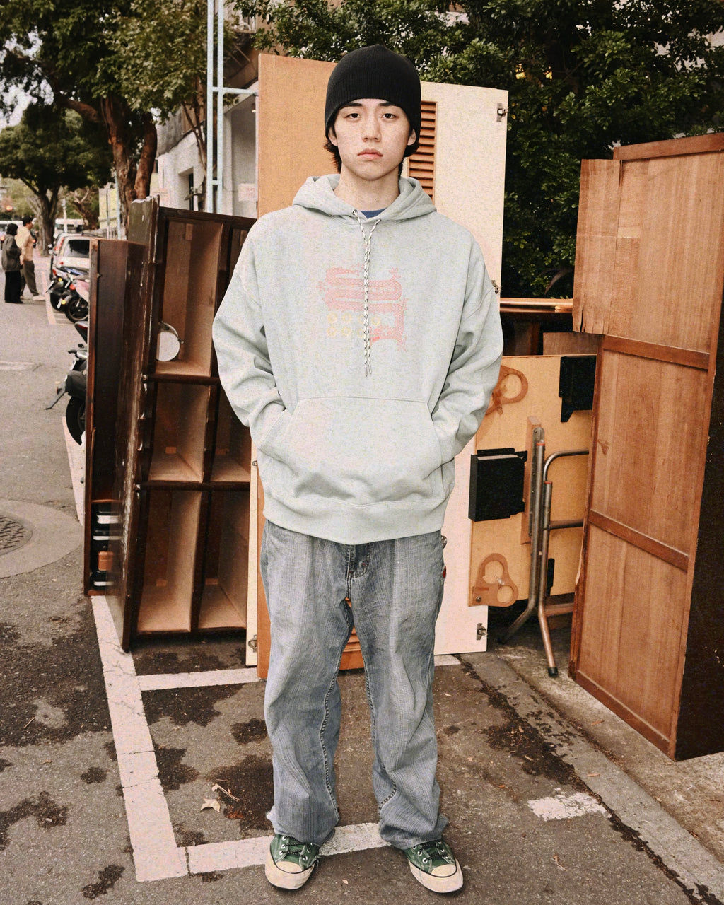 Glutton Dragon -Shoulder Hoodie